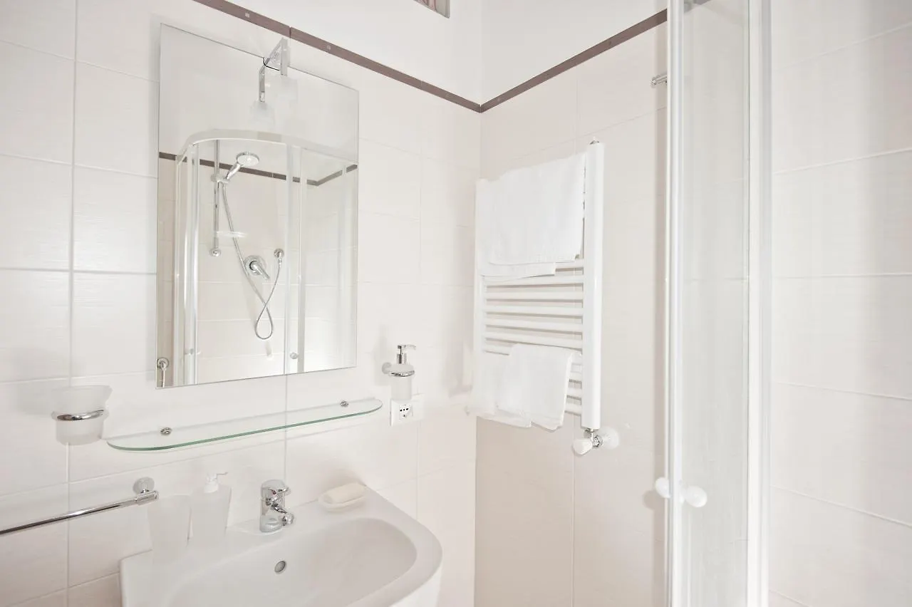 Gagliardi House Bed & Breakfast Rome Italy